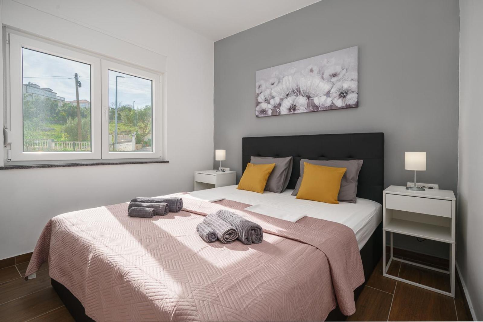 Villa Diamond โตรกีร์ ภายนอก รูปภาพ